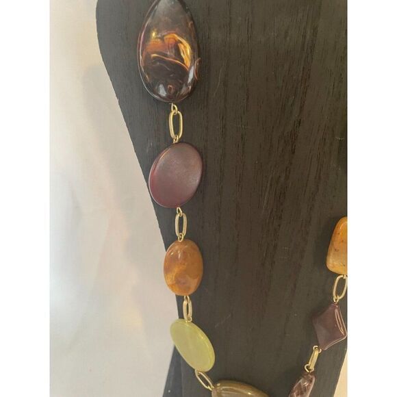 Beautiful Faux stone beaded necklace and earring set green, brown - Picture 4 of 6